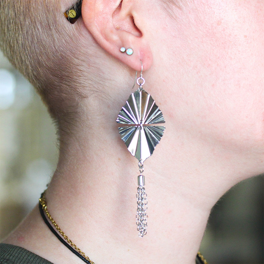 INSTRUCTIONS for DIY Art Deco Fan Earrings - Silver