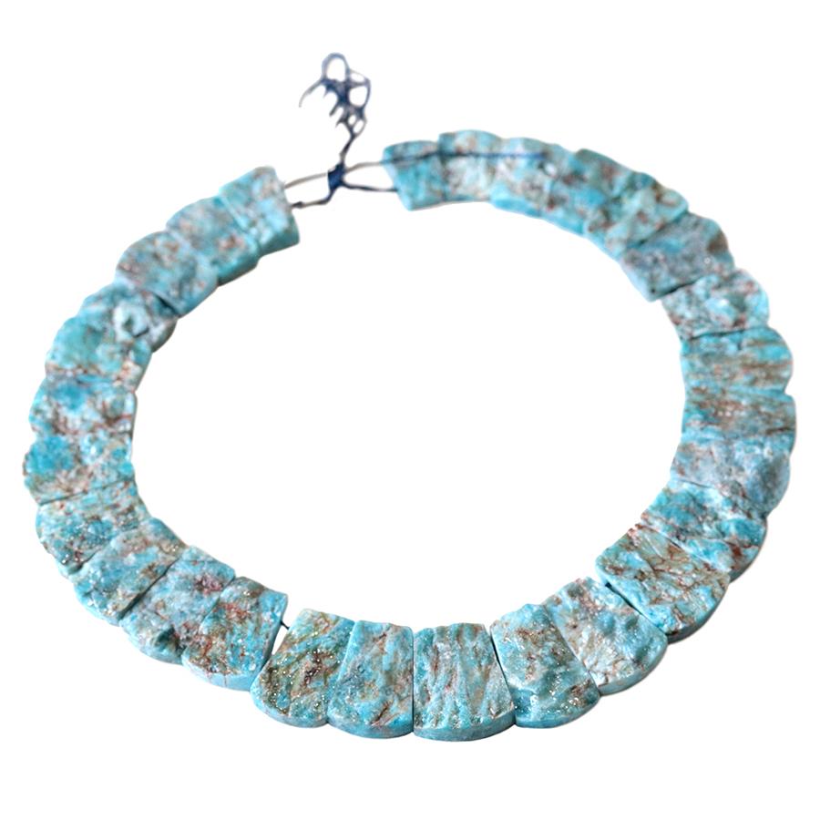 Blue Apatite 14x20-20x28 Rough Tab Collar