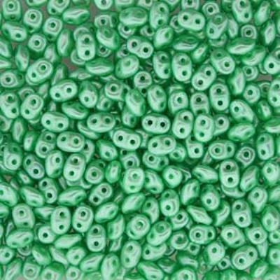 DU0525025-TB Pastel Light Green/Chrysolite SuperDuo Two Hole Czech Seed Beads Tube